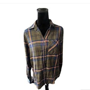 Express “boyfriend shirt” flannel button down